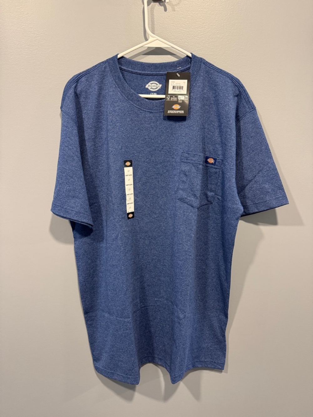 Dickies Men’s Pocket T-shirt, Blue, Size Large Tall NWT
